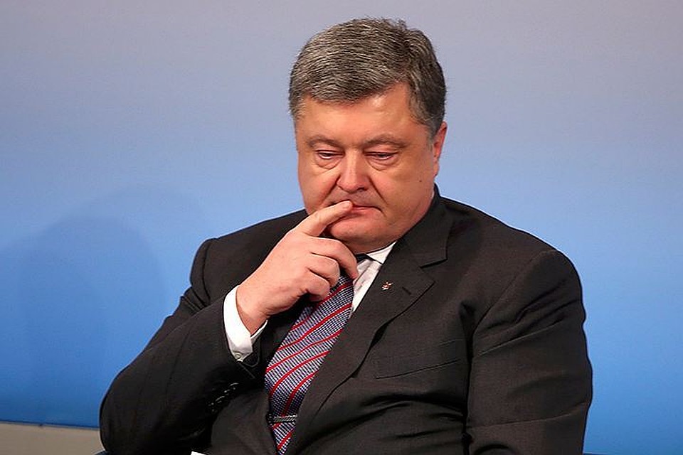 Порошенко не преминул дать объяснения противоречивости своих решений, возведя ее чуть ли не в национальную черту украинского характера