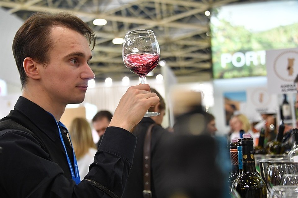 Запрет на продажу непищевых спиртосодержащих товаров введен в России 26 декабря прошлого года