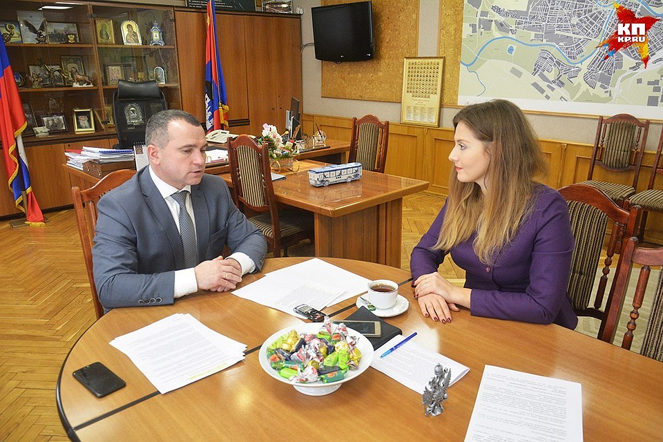 Андрей Усиков написал объявление на увольнение