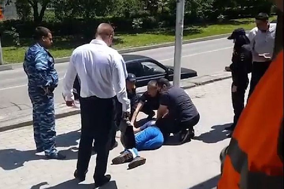 Задержание преступника Фото: скриншот видео instagram.com/stv_26/