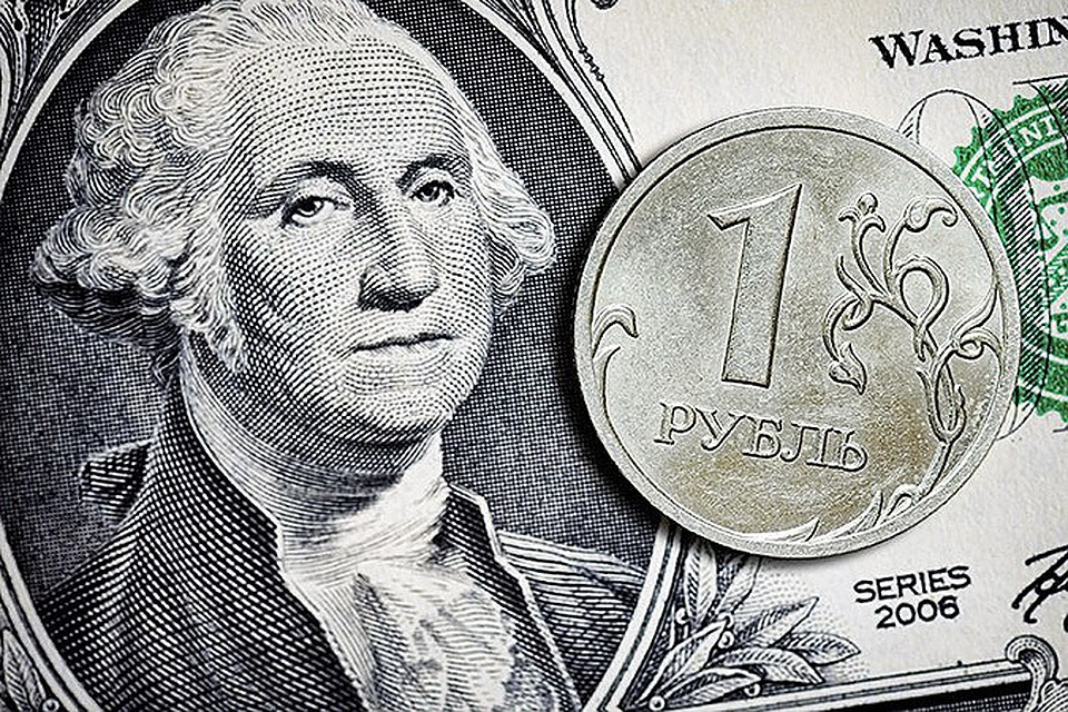 Сейчас в закромах Банка России - больше $100 млрд., вложенных в гособлигации США.