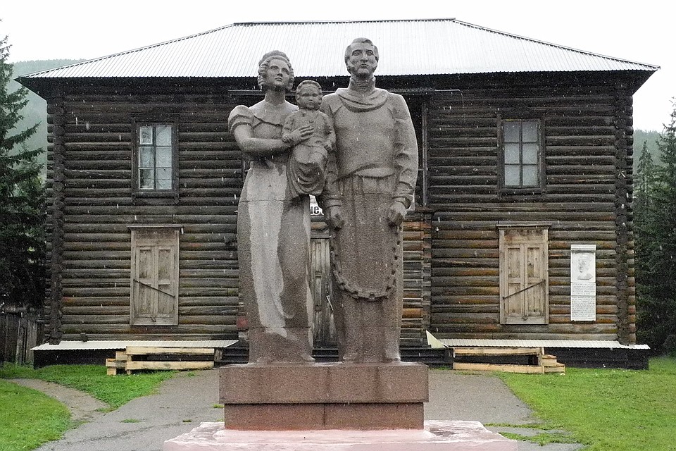 Сохранился дом, в котором с 1830 по 1839 годы жила княгиня Екатерина Трубецкая