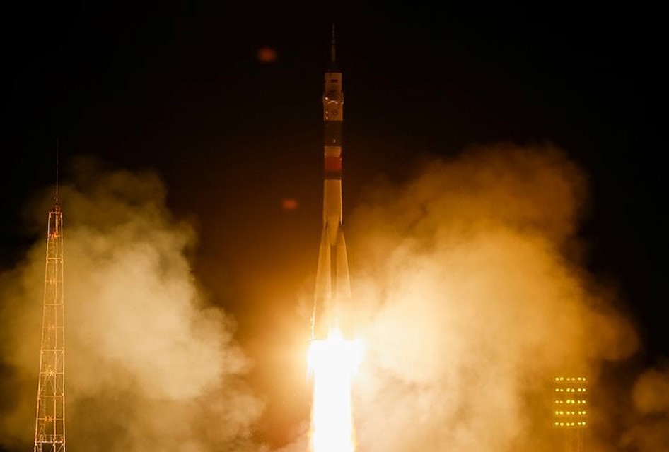 Комиссия утвердила новый экипаж МКС Комиссия утвердила новый экипаж МКС