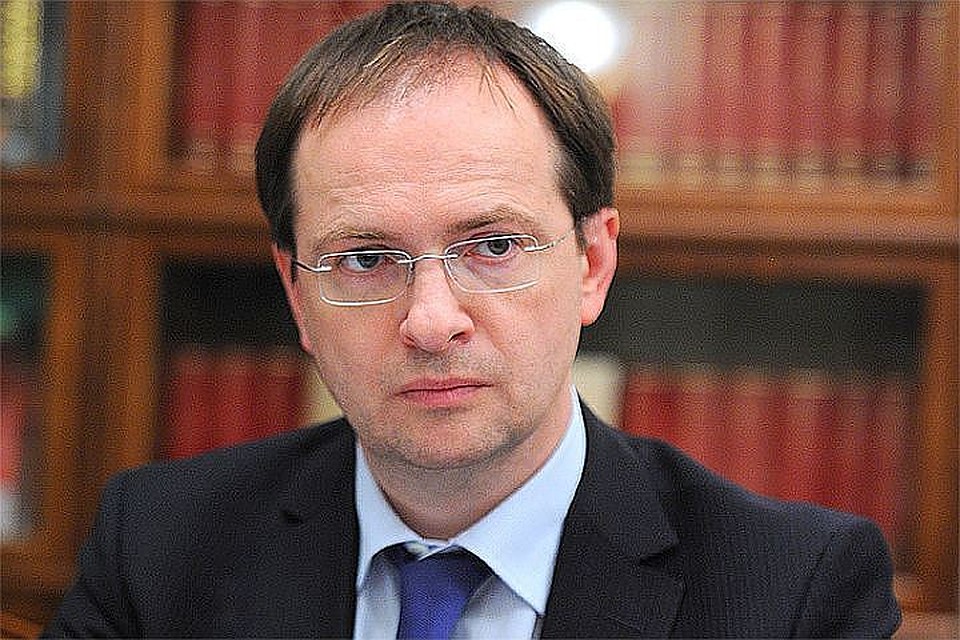 Владимир Мединский обратился к руководству правоохранительных органов с призывом обеспечить соблюдение законности