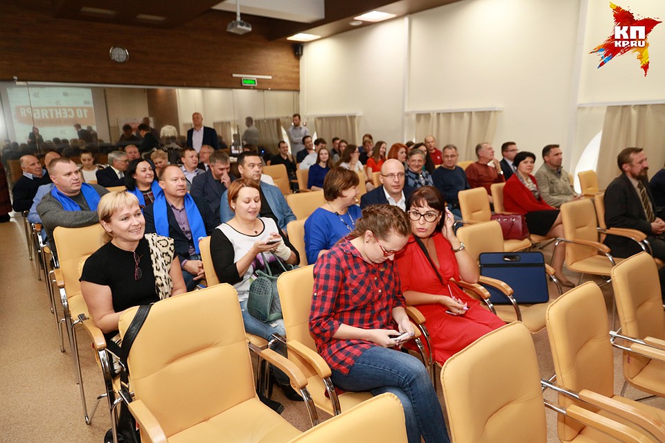 Состоялась премьера фильма о выборах в Алтайском крае «10 сентября» Фото: Олег УКЛАДОВ