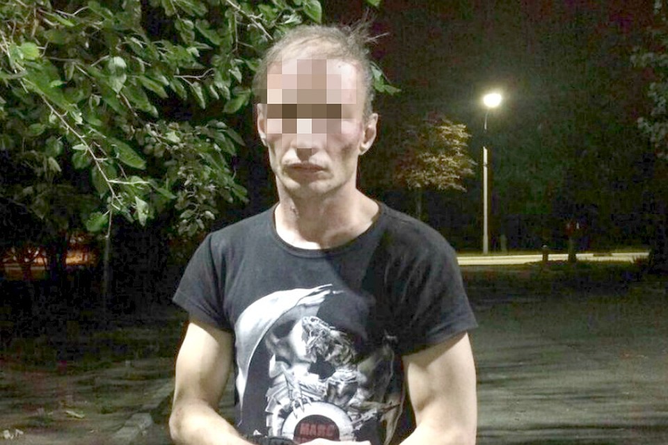 Свой мобильник Дмитрий Б. потерял по дороге на работу.