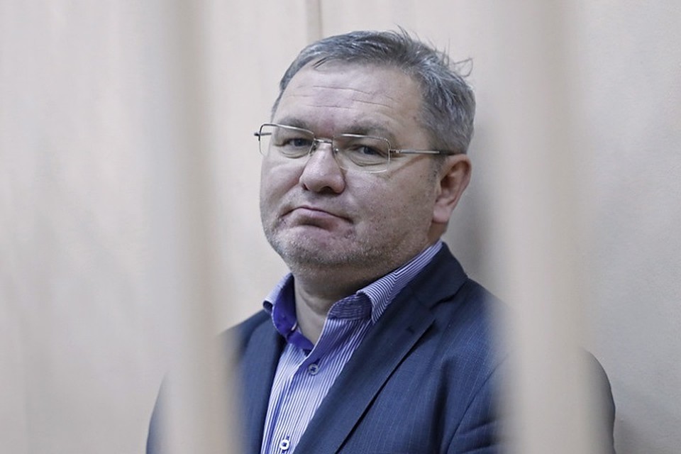 Гендиректора и главного бухгалтера ВИМ-Авиа отправили под домашний арест