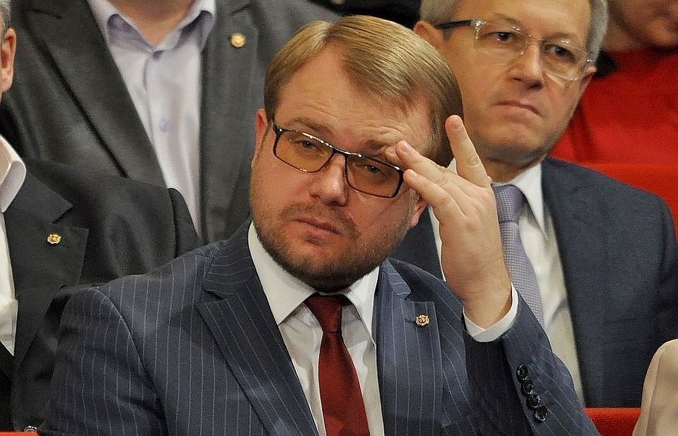 Власти Крыма отыскали «фабрику троллей» под Киевом Власти Крыма отыскали «фабрику троллей» под Киевом