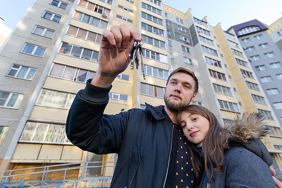 Если говорить о Москве, то в столице — переизбыток предложений от застройщиков на первичном рынке и от собственников - на вторичной