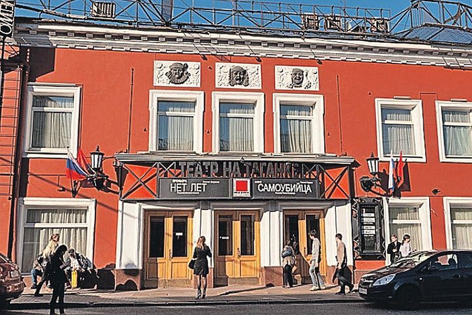 Городские власти продолжат заниматься ремонтом и строительством новых зданий театров