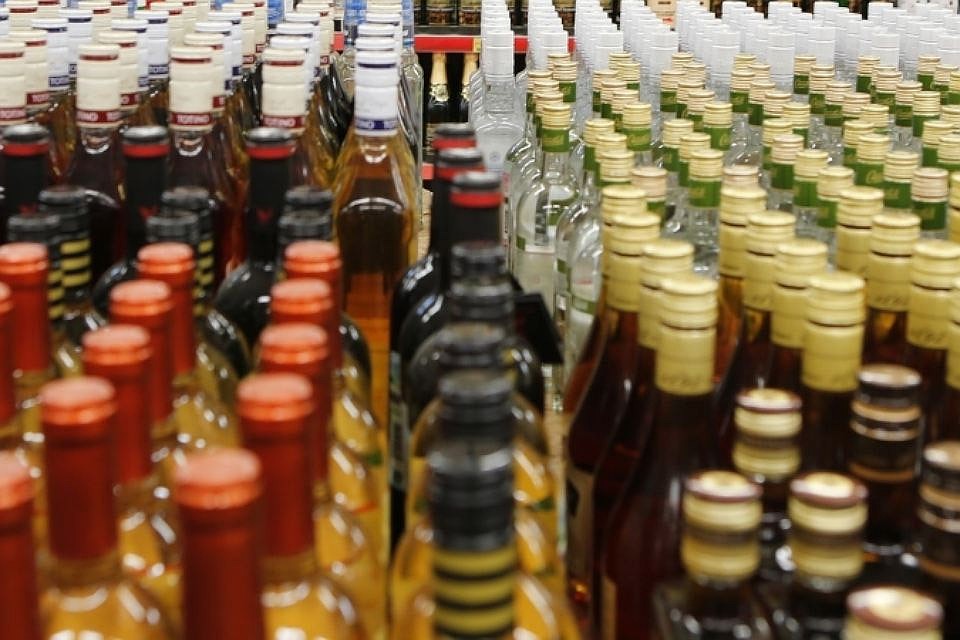Нелегальные торговцы алкоголем в Финляндии используют соцсети.