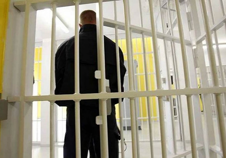 В Удмуртии осудили отца, закрывшего малыша в холодильнике В Удмуртии осудили отца, закрывшего малыша в холодильнике