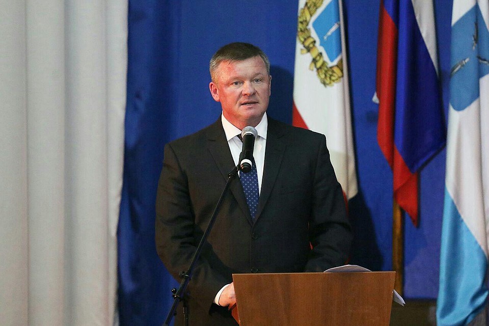 Вячеслав Володин встретился с жителями энгельсских бараков Вячеслав Володин встретился с жителями энгельсских бараков
