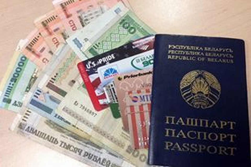 Люди отдавали и переводили деньги, но товаров не получали.