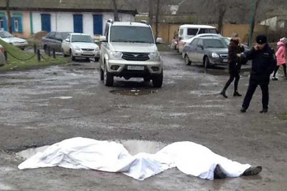 Шокирующее убийство мирных прихожан человеком, который уверяет, что убивает за "истинную веру", вызвало широкий резонанс