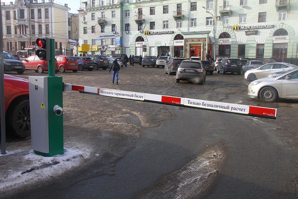 Услуги платного паркинга обойдутся нижегородцам и гостям города в 50 рублей в час