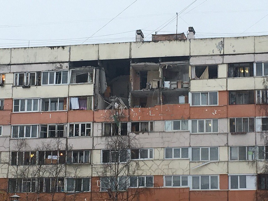 Два этажа жилого дома разворотило взрывом. ФОТО: соцсети