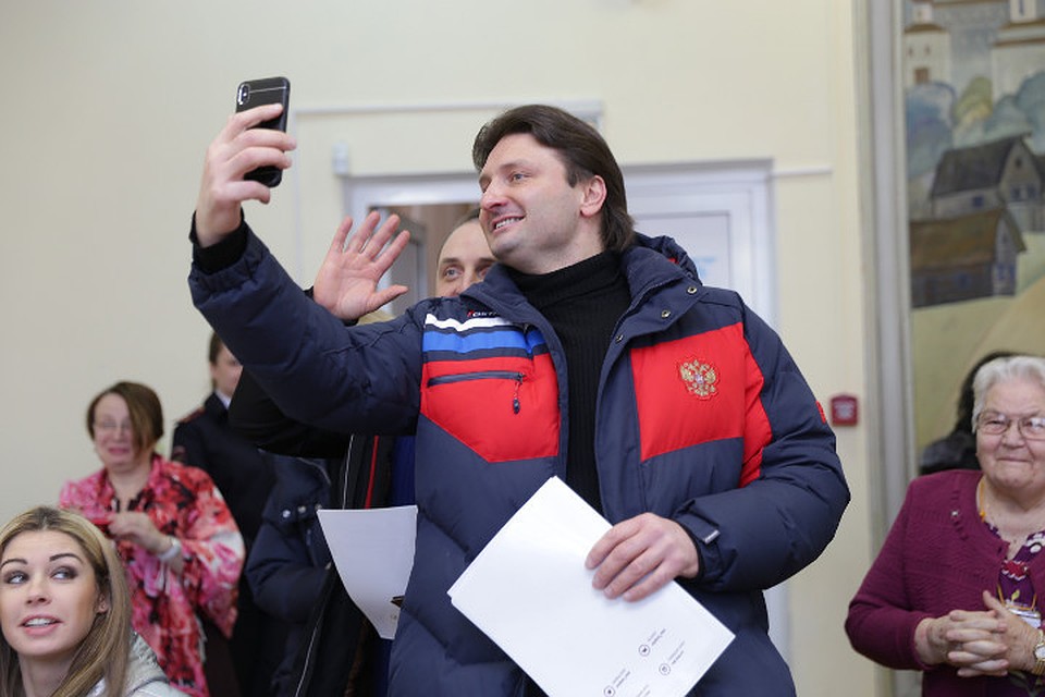 Артисты были в прекрасном расположении духа. Фото: Анастасия Чистякова