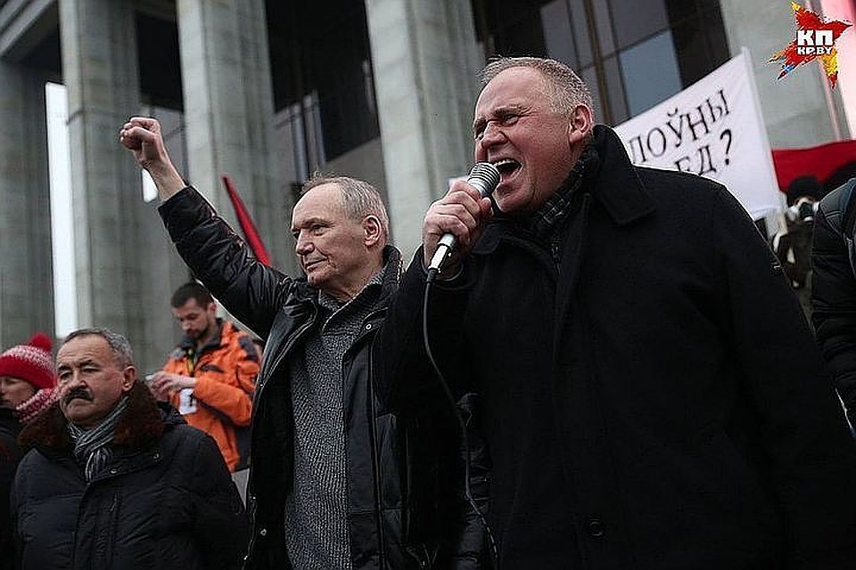 Некляева и Статкевича отпустили из под стражи/