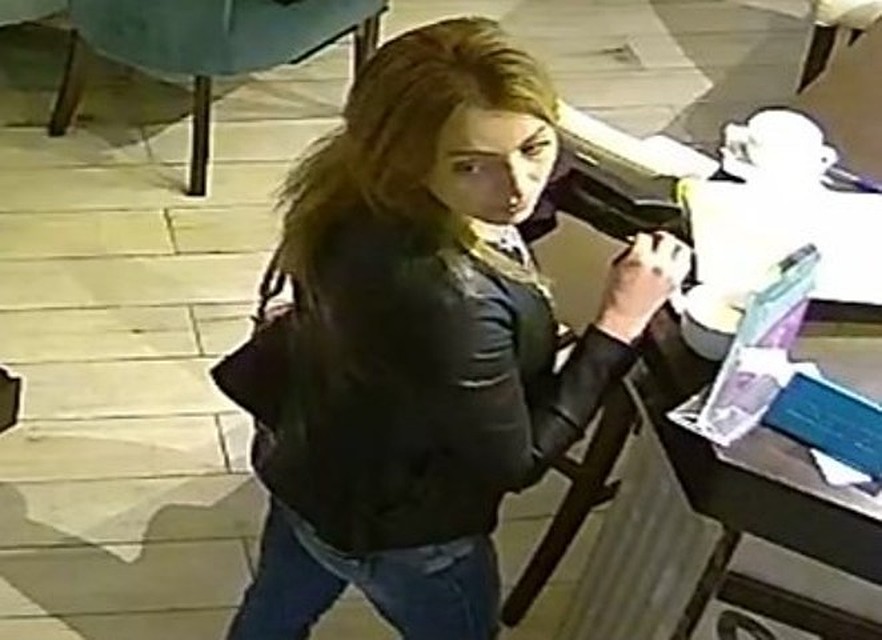 Девушку разыскивает полиция