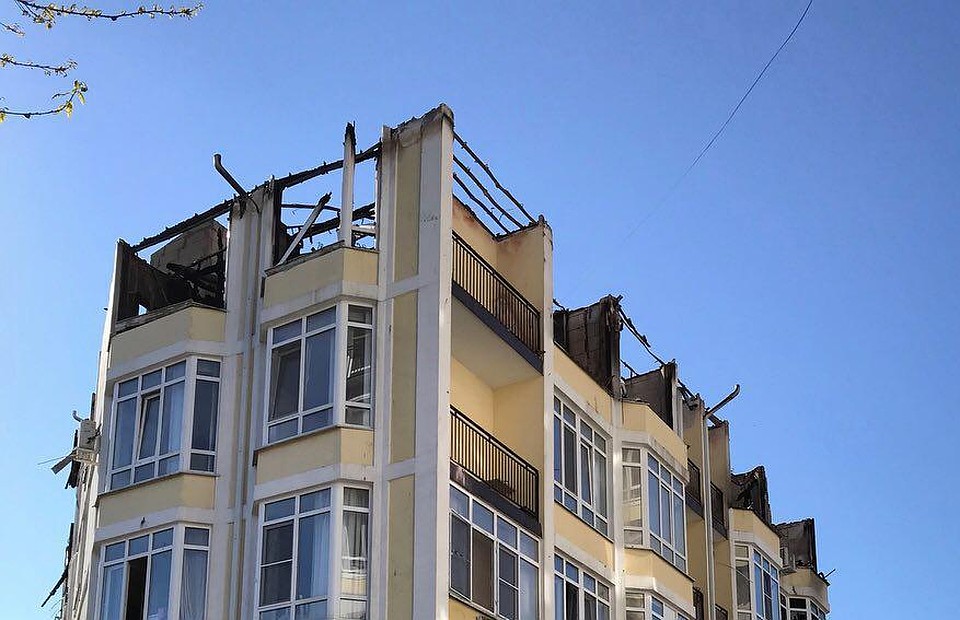 В Сочи открыли пункт сбора помощи погорельцам высотки на Пятигорской В Сочи открыли пункт сбора помощи погорельцам высотки на Пятигорской
