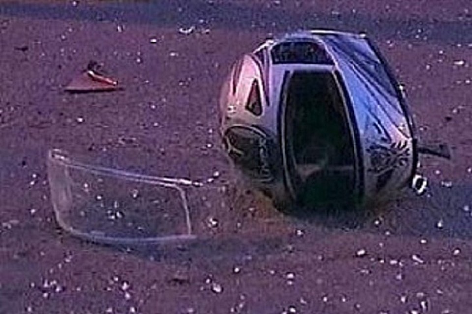 Байкер попал в аварию из-за ямы на дороге