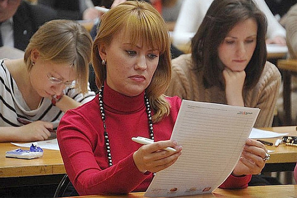 Число жителей Эстонии, которые намерены принять участие в «Тотальном диктанте» по русскому языку, стремительно растет.