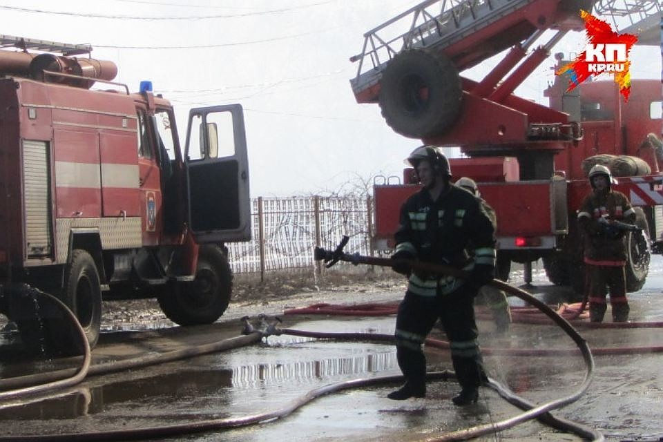 Пожар потушить удалось, а вот спасти женщину нет.