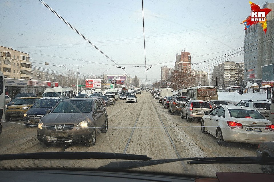 Водители не всегда спешат уступить дорогу спецслужбам
