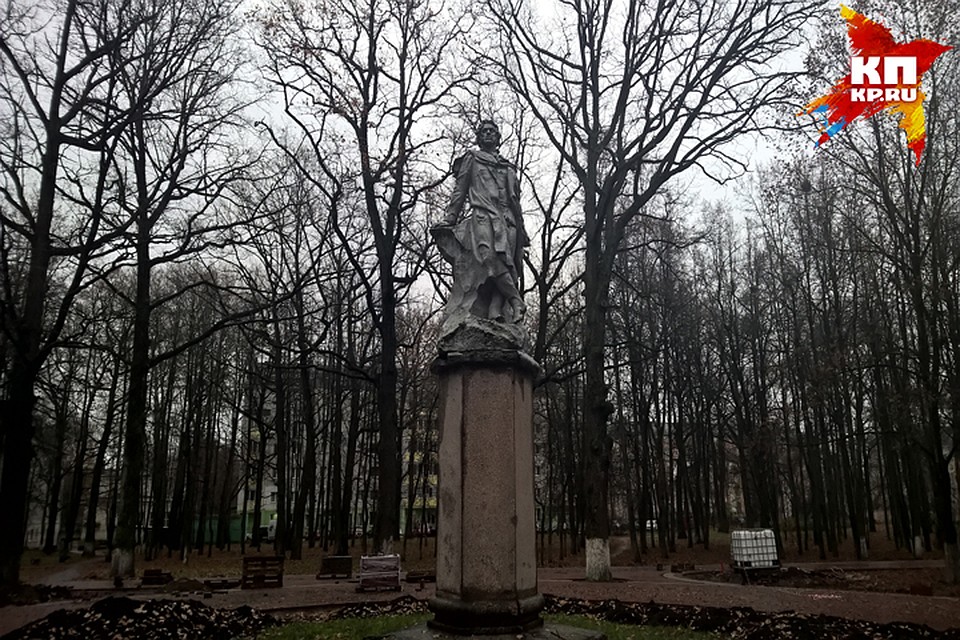 Реконструкция парка имени Александра Пушкина так и не завершилась.