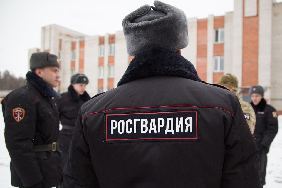 Наряд вневедомственной охраны задержал мужчину, похитившего женщину и избившего ее мужа