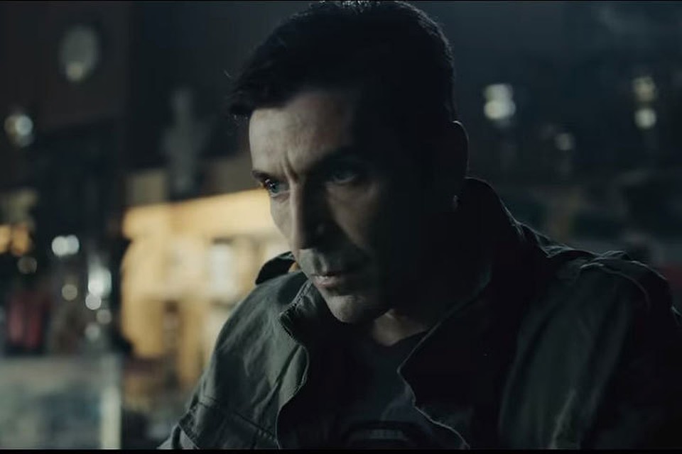 Буффон приглашает играть в "танки". Фото: стоп-кадр youtube