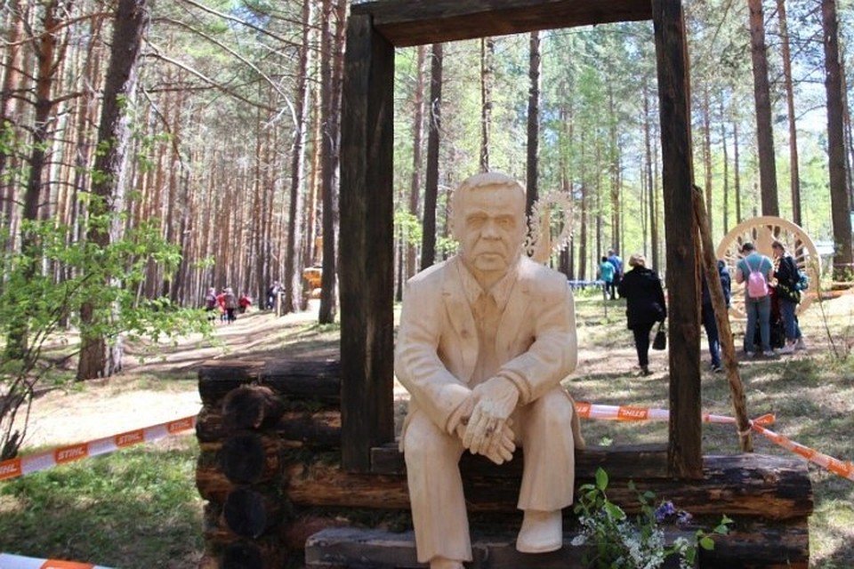 Фестиваль деревянной скульптуры «Лукоморье» в этом году соберет 32 команды скульпторов из России и зарубежья. ФОТО: Администрация Ангарского городского округа.