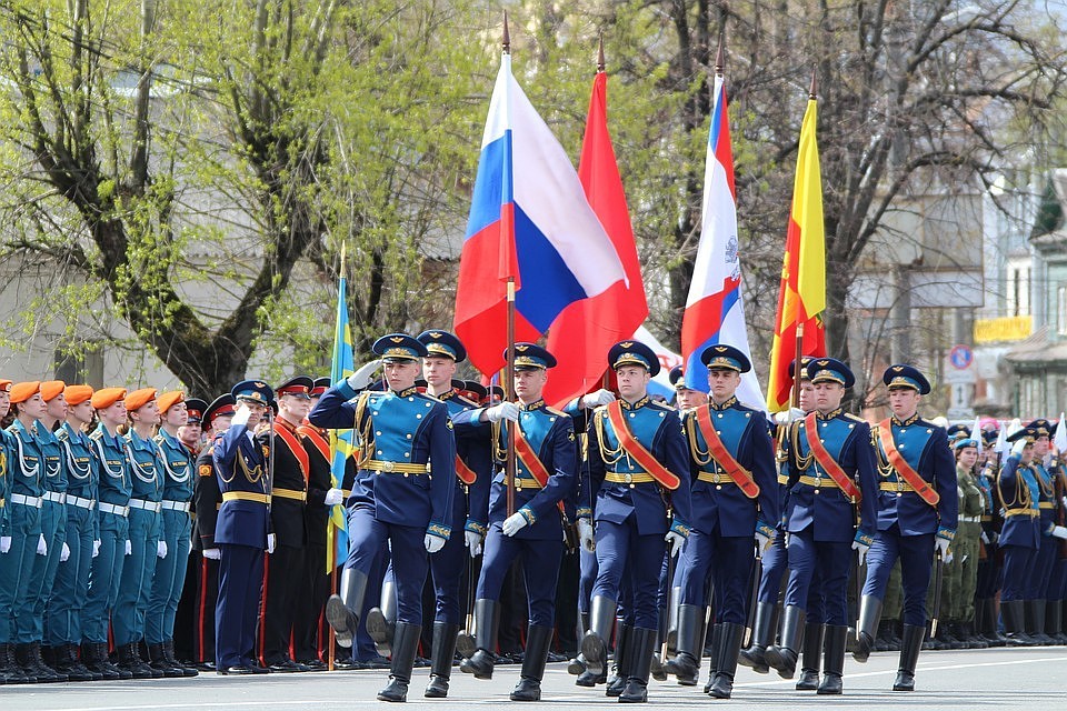 Парад в Твери пройдет в 11:00
