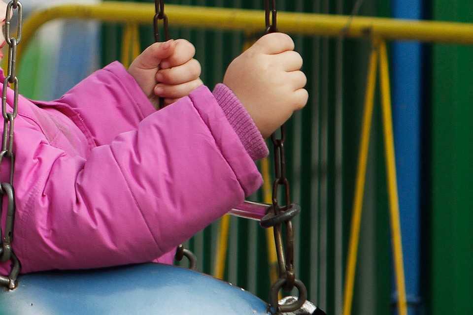 В Чечне полиция вернула матери похищенную родственниками 8-летнюю дочь