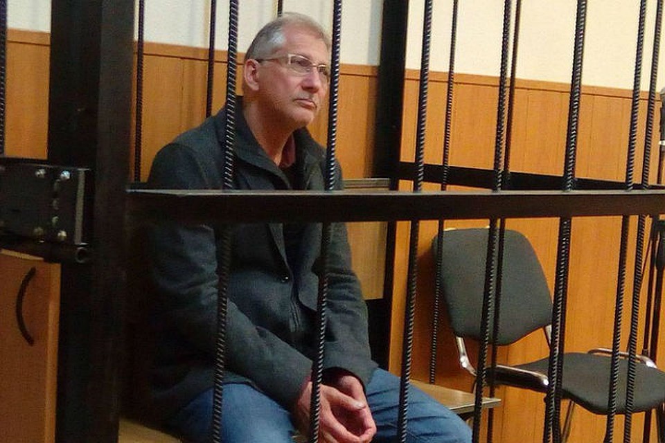 Следователи боятся, что Слабиков сбежит за границу