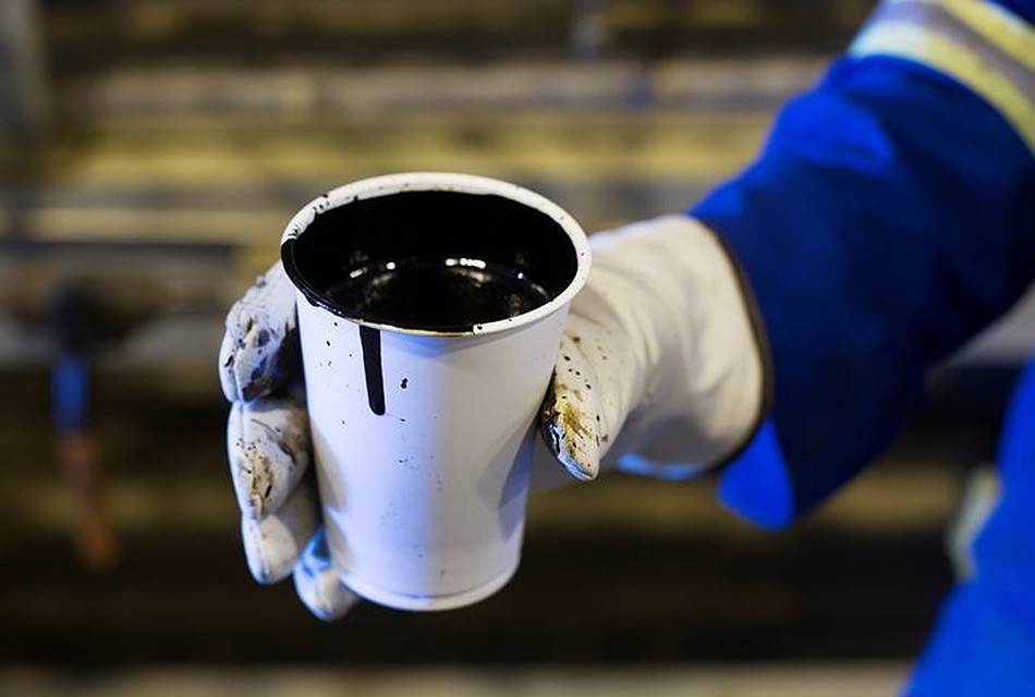 Цена на нефть продолжает расти