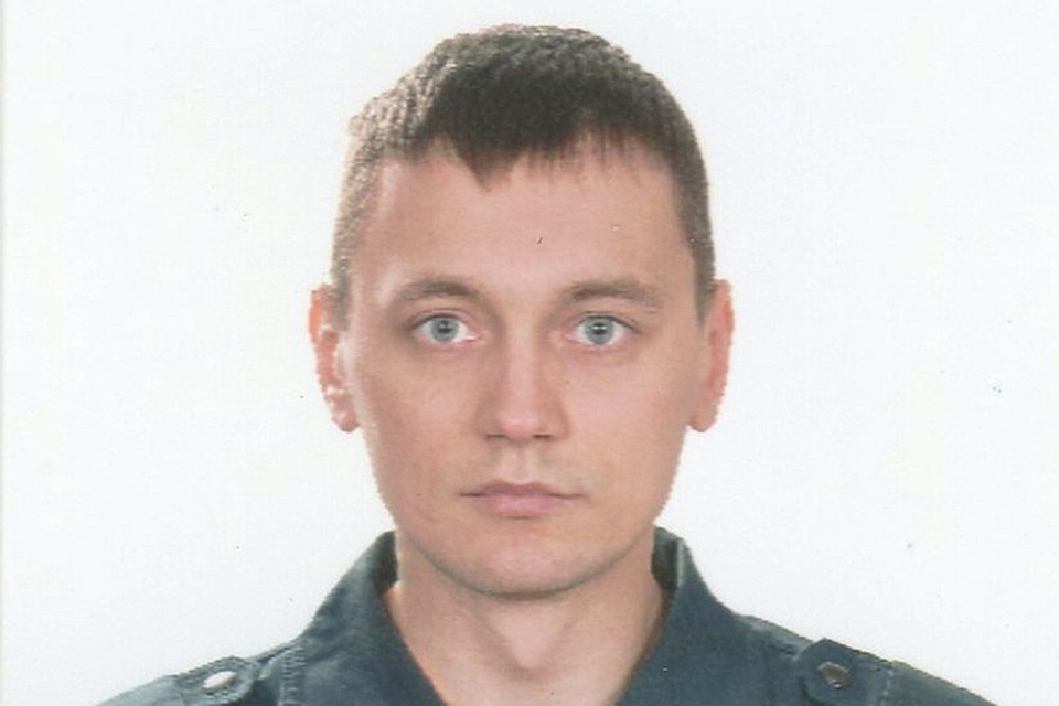 Спасатель из Новополоцка награжден медалью за то, что спас семью на пожаре. Фото: МЧС.