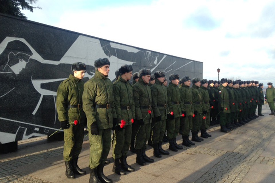 Проводы нижегородцев на службу в элитные войска осенью 2017 года. Фото: пресс-служба облправительства