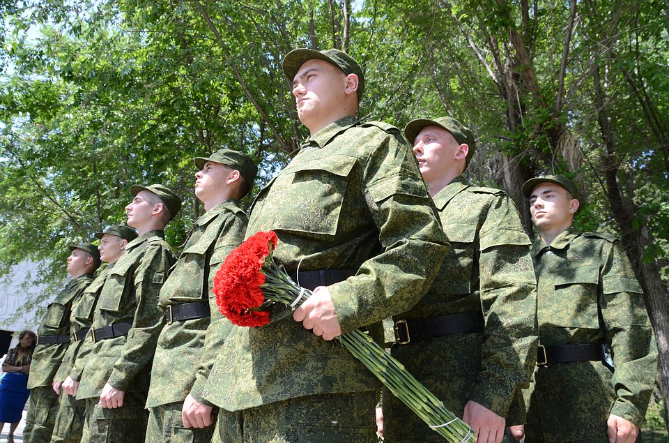 В Президентский полк отправились служить 15 волгоградцев