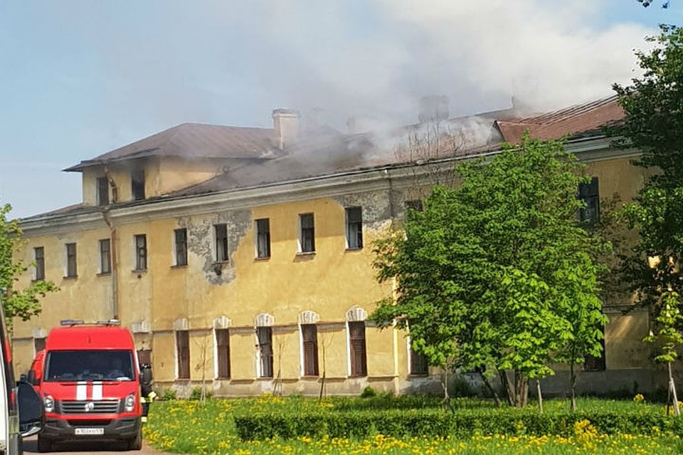 Через 35 минут огонь локализовали