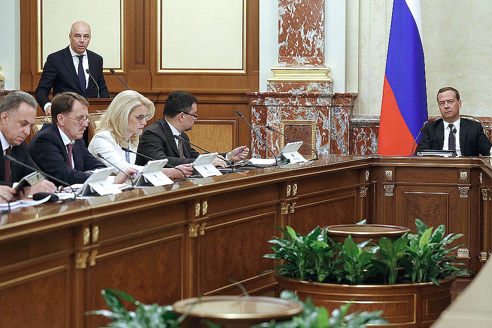 Состоялось первое заседание нового состава правительства.