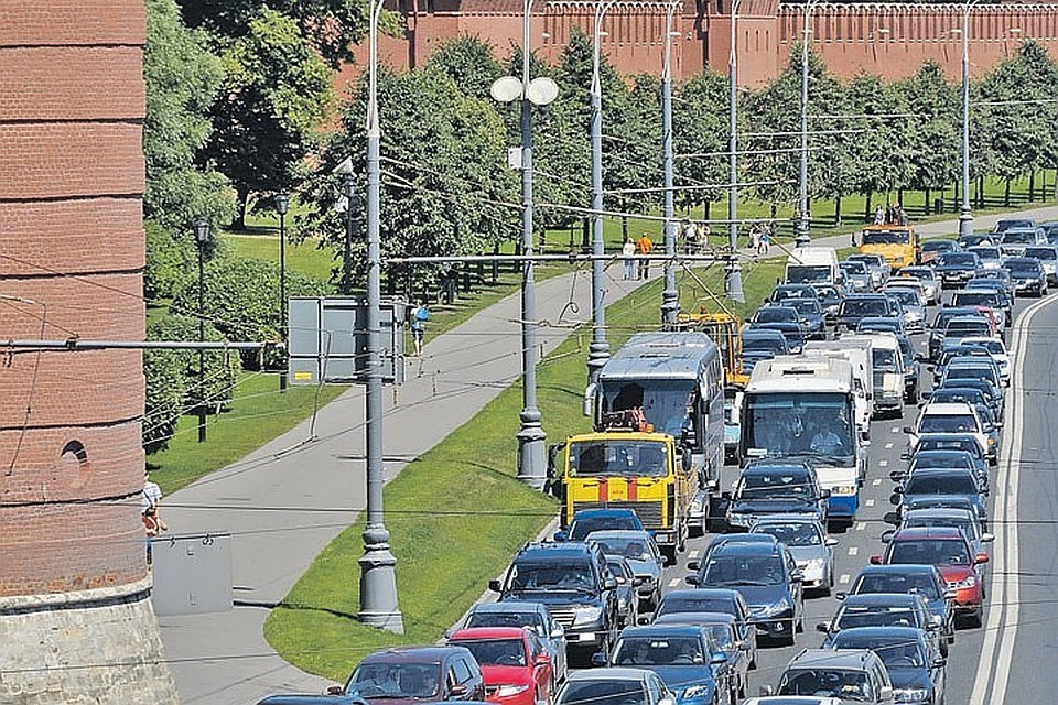 "ЭРА-ГЛОНАСС" придет на помощь автолюбителям