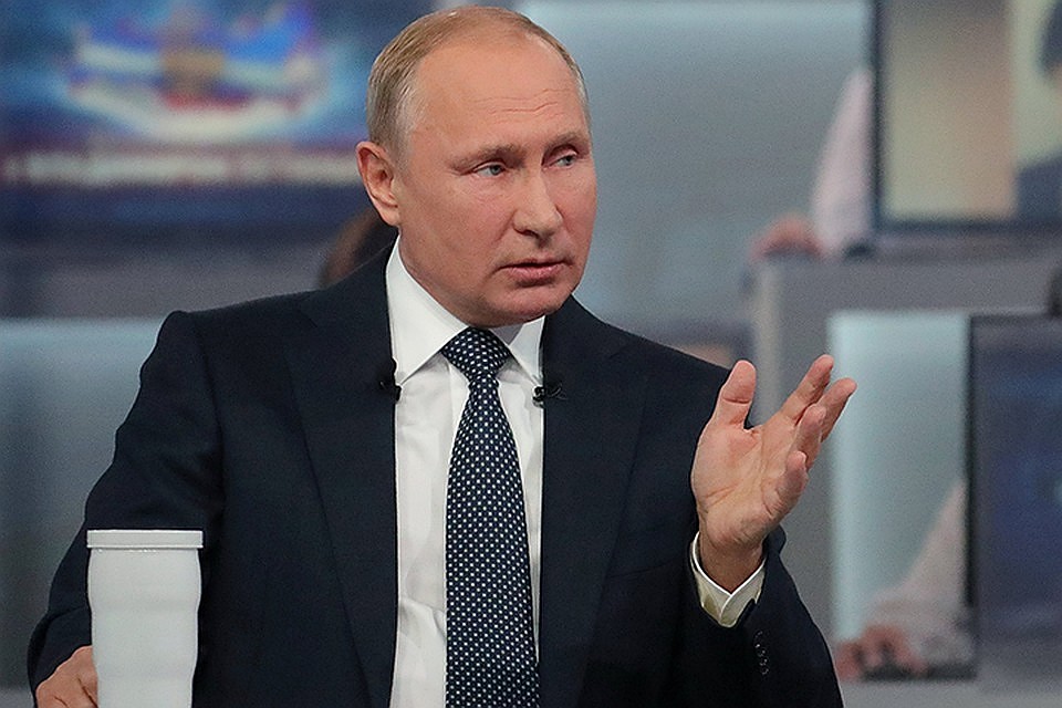 4 часа и 26 минут продолжалась Прямая линия президента России Владимира Путина.