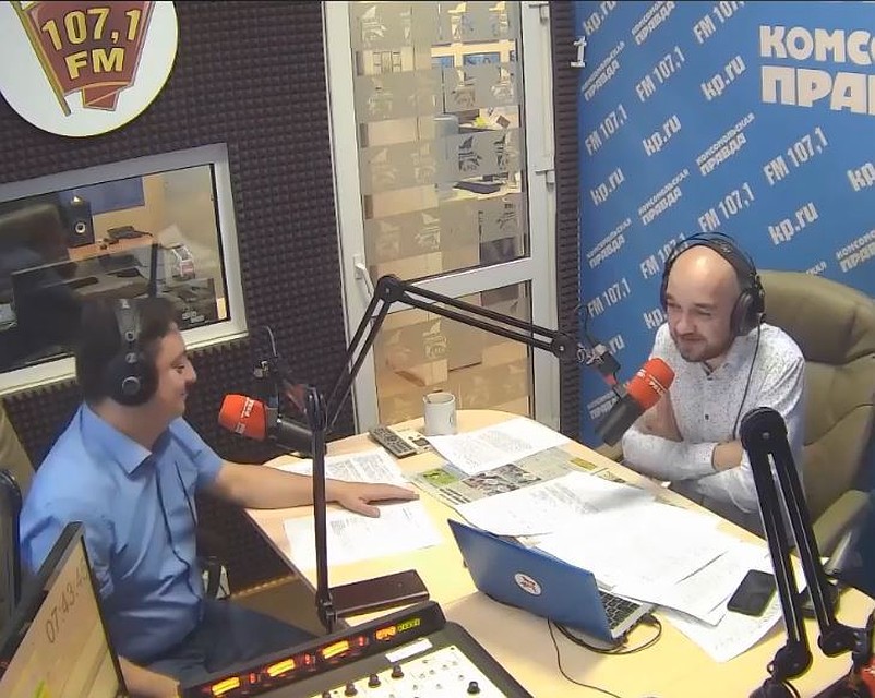 107.1 FM