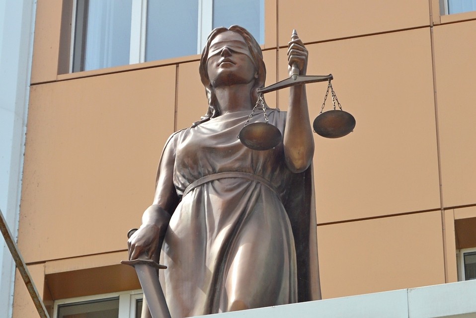Суд заблокировал 20 сайтов с дипломами