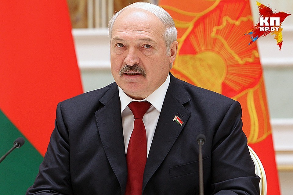 Президент припугнул чиновников войной.