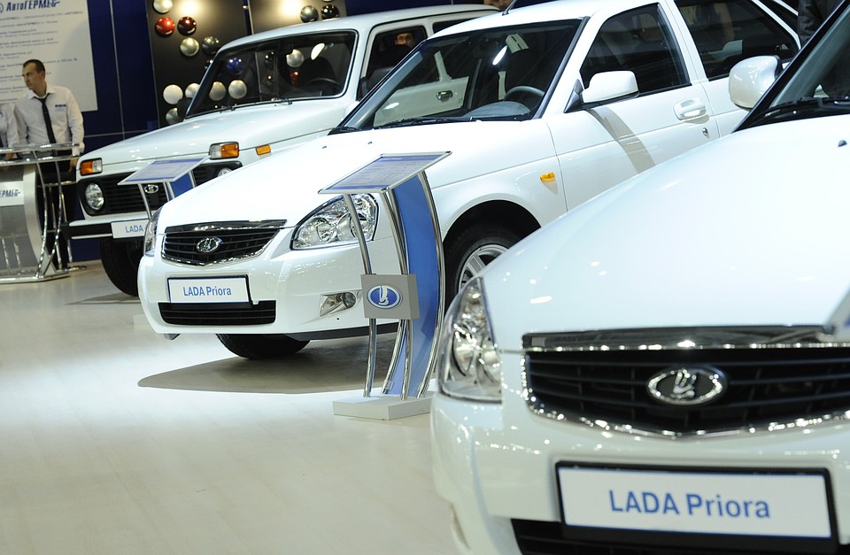 Автомобиль Lada Priora. Фото ИТАР-ТАСС Станислав Красильников
