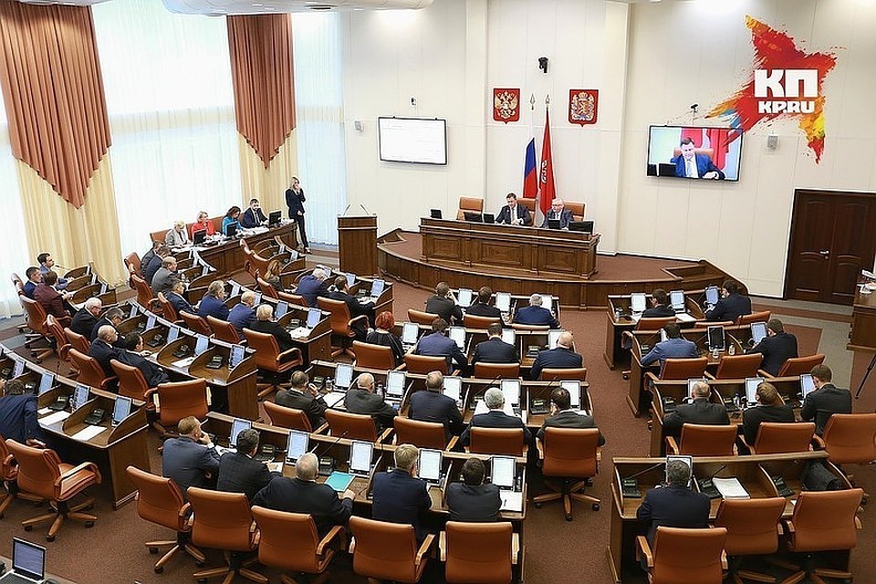 Депутаты поддержали законопроект о повышении пенсий