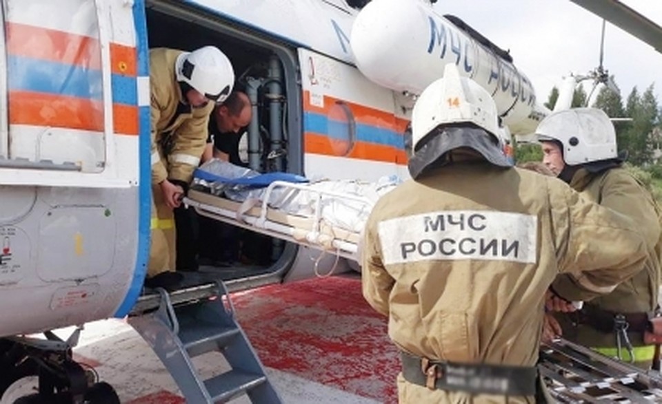 Врачи приняли решение перевозить пациента в Тверь. Фото: УМЧС России по Тверской области